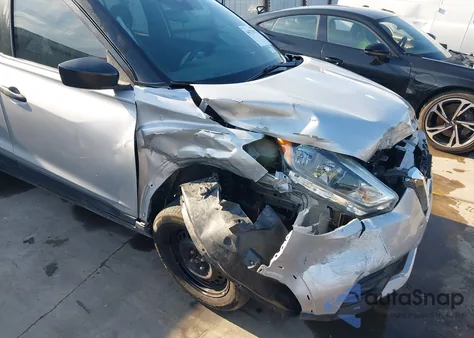 2020 Nissan Kicks S Xtronic Cvt из США, поврежденный, VIN 3N1CP5BV4LL477569